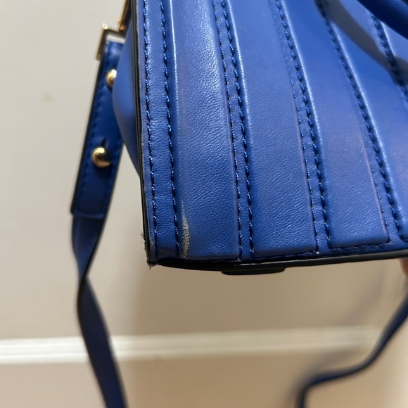 Milly Crossbody Bag - Picture 7 of 10